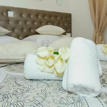 Luxury Sweet Dreams * Split