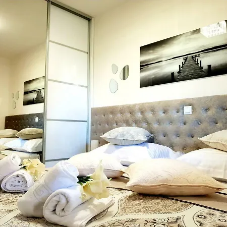 Luxury Sweet Dreams *